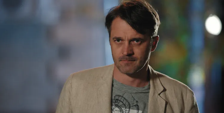 Сериалы: детективы 2019 года - смотреть онлайн