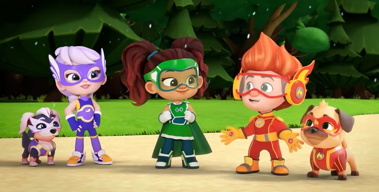 Юна и стич серия 10 сезон 1. Мультфильм том супергерой. Смеш юные супергерои. Смэш юные супергерои персонажи. Smash юные супергерои.