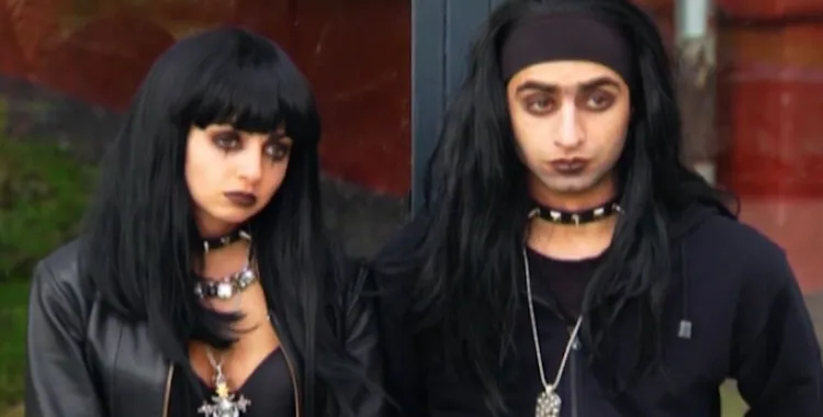 даёшь молодёжь готы червь и плесень. каждый даст отчет перед богом. готы из даешь молодежь. червь и плесень даешь молодежь. готы из даешь молодежь.